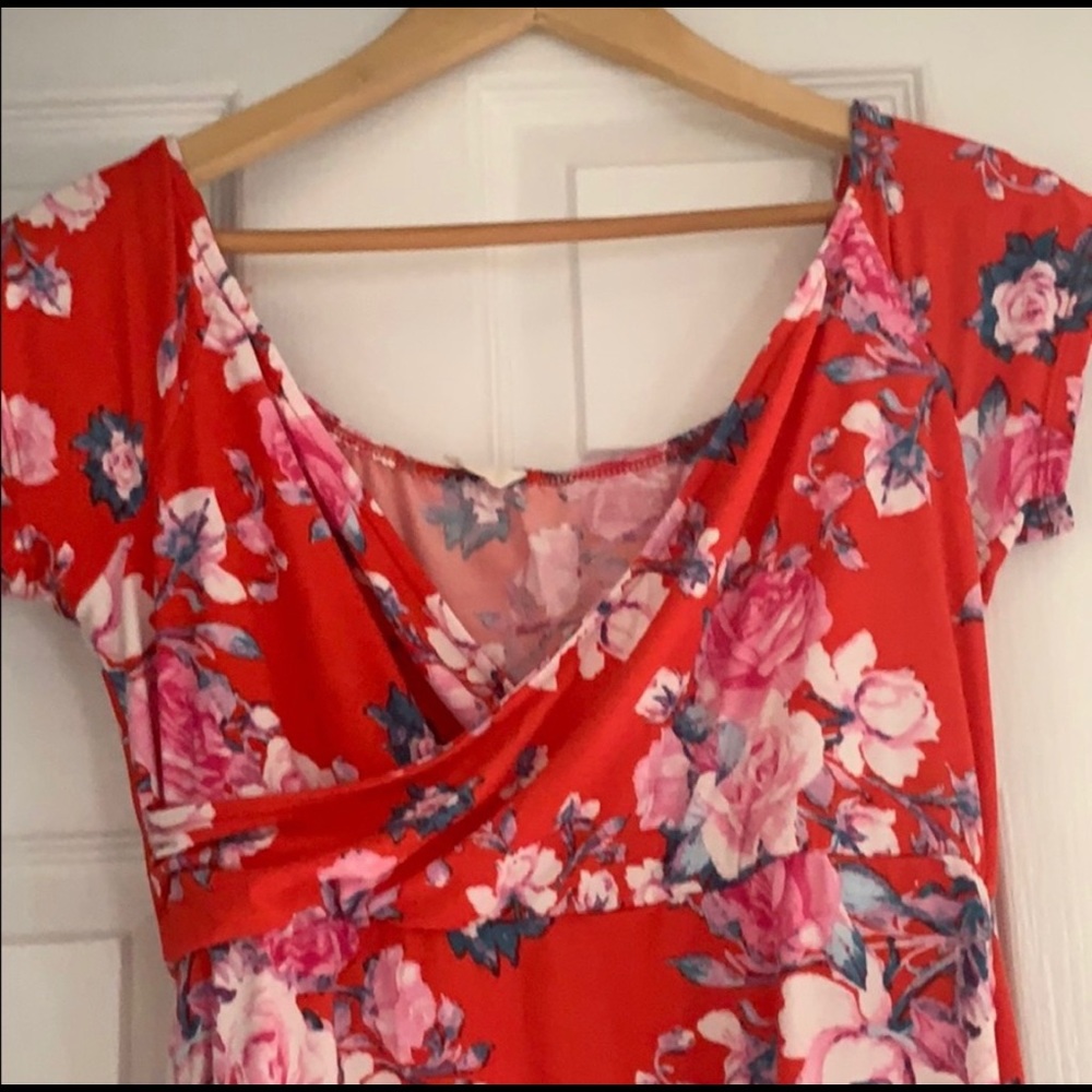 Floral Maternity Dress - Picture 5 of 5